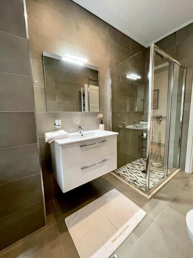 Queen'S Luxury Apartments Lake Tirana Exterior foto