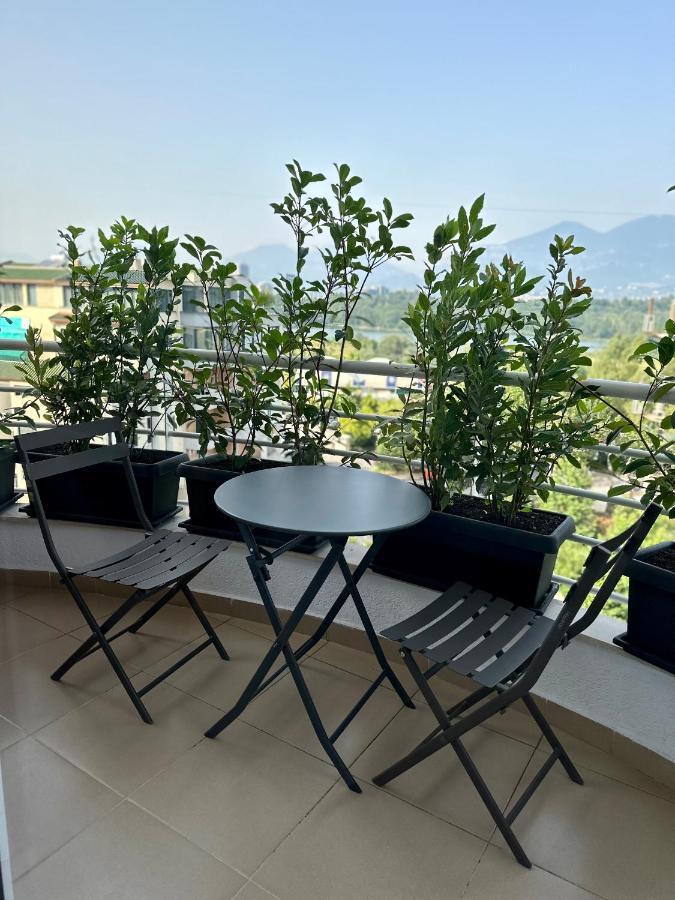 Queen'S Luxury Apartments Lake Tirana Exterior foto